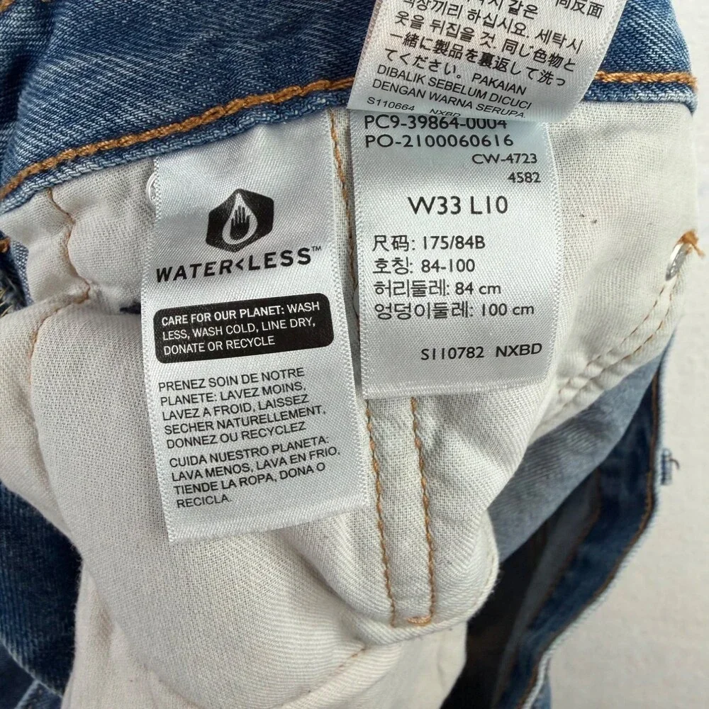 Levis new tags